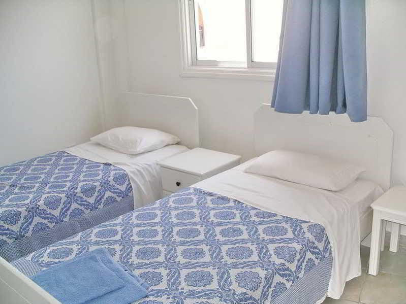 Renos Hotel Apts Πόλη Εξωτερικό φωτογραφία